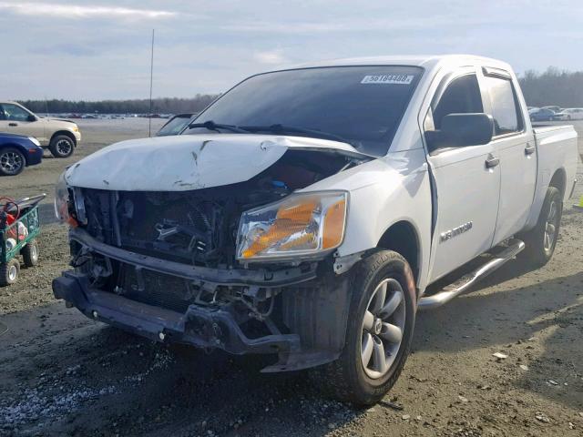 1N6BA0EK4BN325575 - 2011 NISSAN TITAN S WHITE photo 2