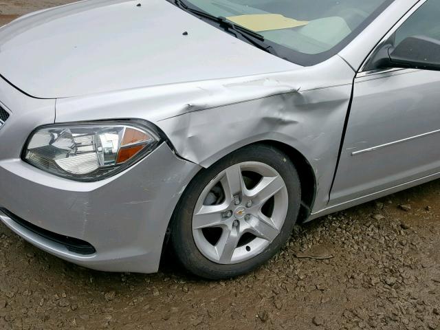 1G1ZB5E19BF149659 - 2011 CHEVROLET MALIBU LS ვერცხლისფერი ფოტო 9