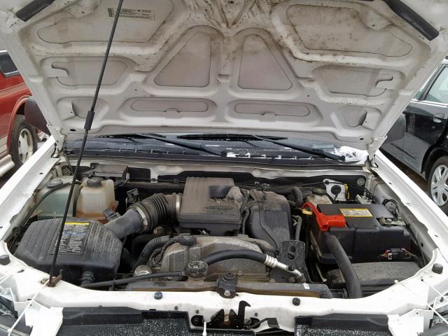 1GCDT33E488211717 - 2008 CHEVROLET COLORADO L WHITE photo 7