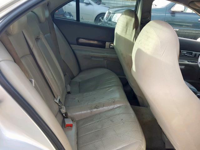 1LNHM87A04Y685978 - 2004 LINCOLN LS فضي صورة 6
