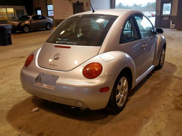 3VWDD21C23M408105 - 2003 VOLKSWAGEN NEW BEETLE SILVER photo 4