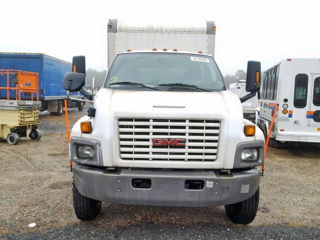 1GDP8E1305F528649 - 2005 GMC C8500 C8E0 WHITE photo 9