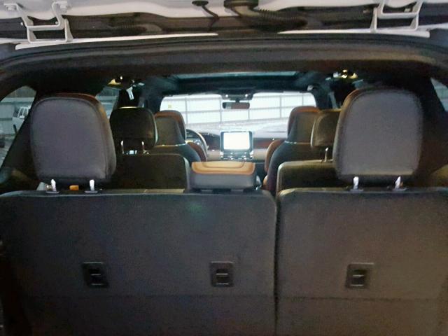 5LMJJ2LT3JEL09736 - 2018 LINCOLN NAVIGATOR Ақ фото 9