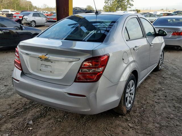 1G1JB5SH0H4114396 - 2017 CHEVROLET SONIC LS 银色 照片 4