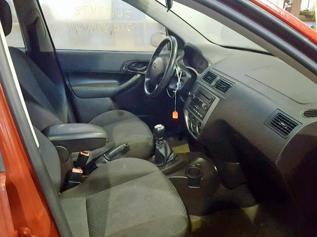 1FAFP37N67W317786 - 2007 FORD FOCUS ZX5 RED photo 5