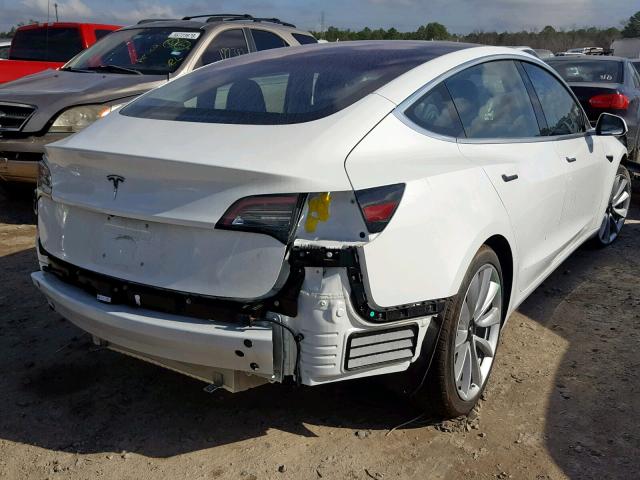 5YJ3E1EA4JF033169 - 2018 TESLA MODEL 3 თეთრი ფოტო 4
