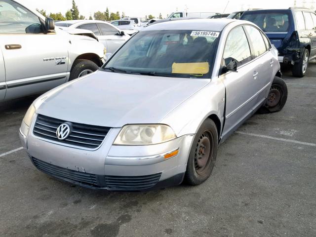 WVWMD63B04P090592 - 2004 VOLKSWAGEN PASSAT GL SILVER photo 2