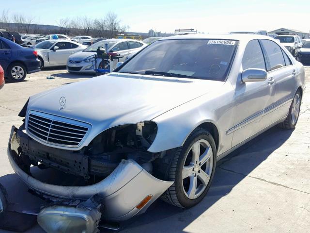 WDBNG70J51A221221 - 2001 MERCEDES-BENZ S 430 SILVER photo 2