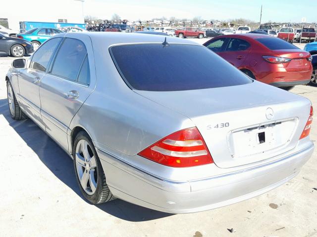 WDBNG70J51A221221 - 2001 MERCEDES-BENZ S 430 SILVER photo 3