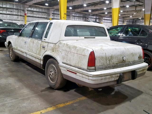 1C3XV66L3ND800722 - 1992 CHRYSLER NEW YORKER WHITE photo 3