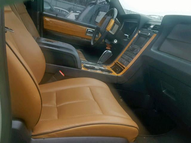 5LMJJ3J51EEL03711 - 2014 LINCOLN NAVIGATOR თეთრი ფოტო 5