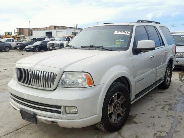 5LMFU27516LJ02533 - 2006 LINCOLN NAVIGATOR 白色 照片 2