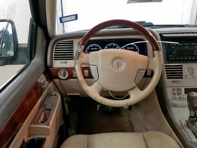 5LMEU68HX4ZJ46469 - 2004 LINCOLN AVIATOR 黑色 照片 9