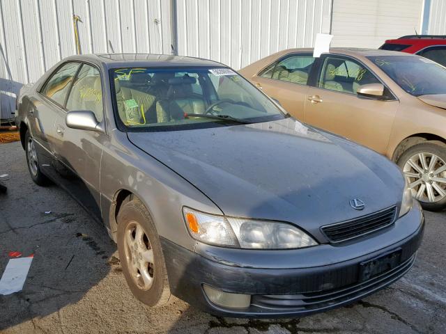 JT8BF28G2W5044970 - 1998 LEXUS ES 300 TWO TONE photo 1