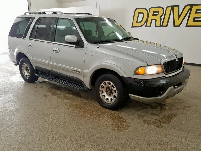 5LMRU27L5WLJ29584 - 1998 LINCOLN NAVIGATOR ვერცხლისფერი ფოტო 1