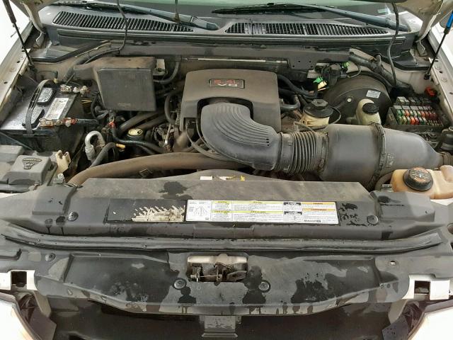 5LMRU27L5WLJ29584 - 1998 LINCOLN NAVIGATOR ვერცხლისფერი ფოტო 7