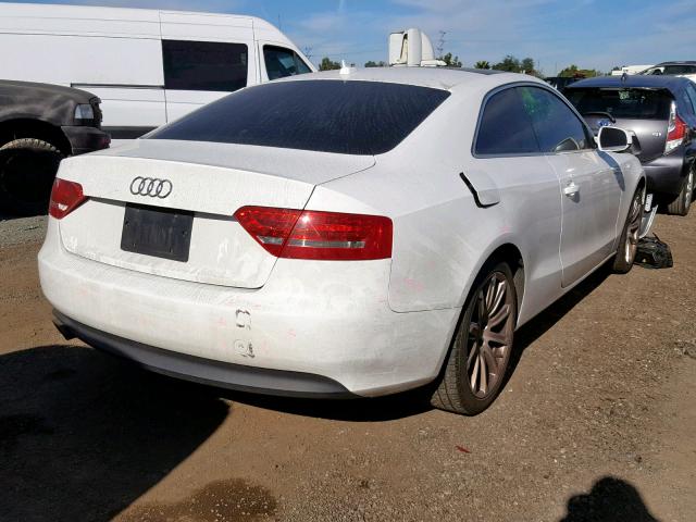 WAULFAFR3BA075339 - 2011 AUDI A5 PREMIUM WHITE photo 4