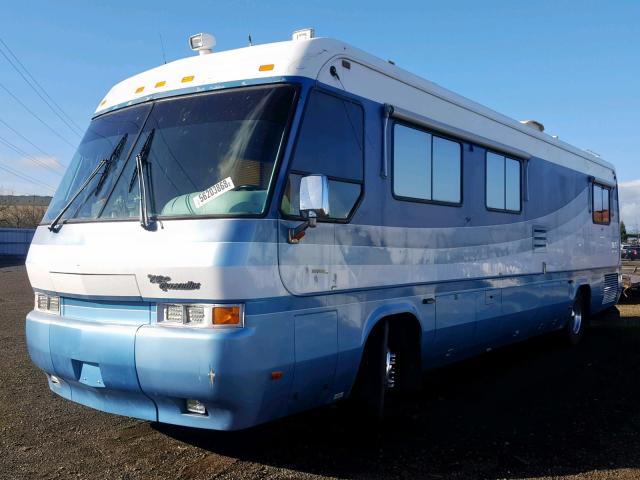 1RF120510T1011961 - 1996 ROADMASTER RAIL EXECUTIVE BLUE photo 2