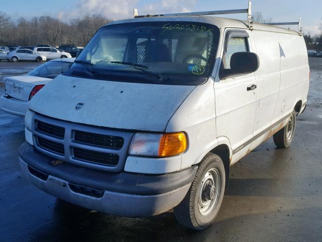 2B7JB21Y92K140841 - 2002 DODGE RAM VAN B2 WHITE photo 2