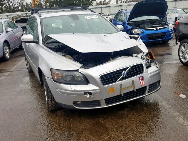 YV1MJ682772282119 - 2007 VOLVO V50 T5 SILVER photo 1