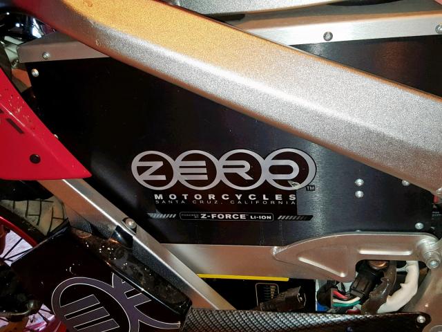 538SM2A17BCA00105 - 2011 ZERO MOTORCYCLES INC S RED photo 9