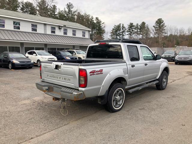 1N6ED27Y44C458899 - 2004 NISSAN FRONTIER C SILVER photo 3