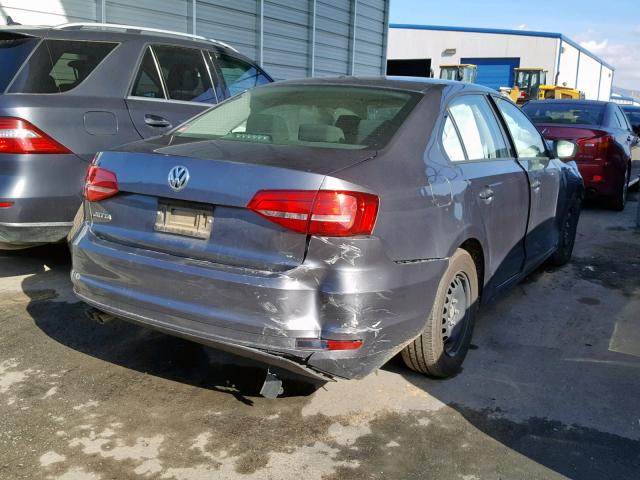 3VW2K7AJ9FM400614 - 2015 VOLKSWAGEN JETTA BASE GRAY photo 4