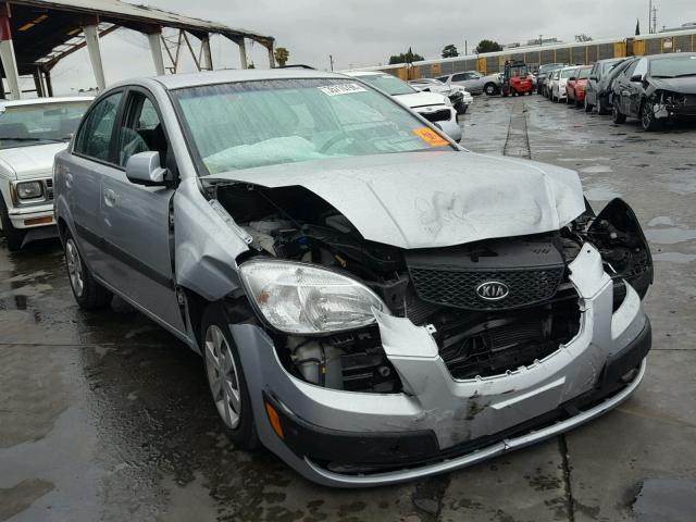 KNADE123366156293 - 2006 KIA RIO SILVER photo 1