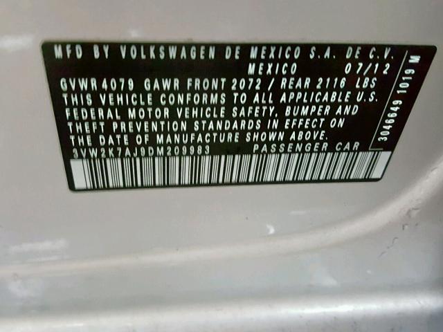 3VW2K7AJ9DM209983 - 2013 VOLKSWAGEN JETTA BASE Արծաթագույն լուսանկար 10