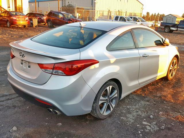 KMHDH6AEXDU006518 - 2013 HYUNDAI ELANTRA CO SILVER photo 4