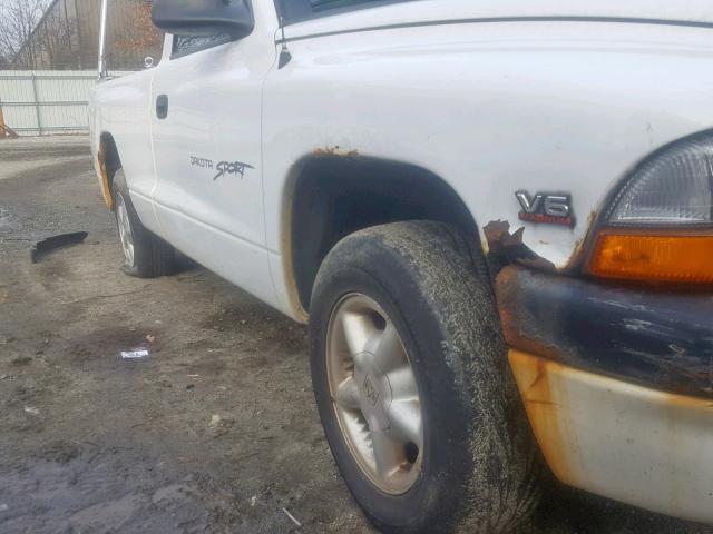 1B7FL26X5YS640481 - 2000 DODGE DAKOTA WHITE photo 9