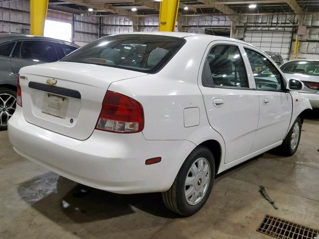 KL1TJ52644B146444 - 2004 CHEVROLET AVEO LS WHITE photo 4