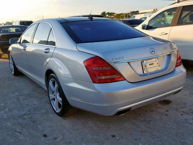 WDDNG9EB9DA518405 - 2013 MERCEDES-BENZ S 550 4MAT SILVER photo 3