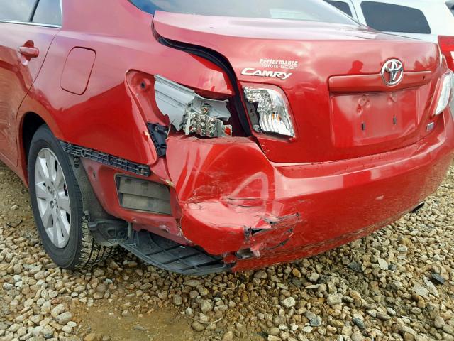 4T1BB46K88U049076 - 2008 TOYOTA CAMRY HYBR RED photo 9