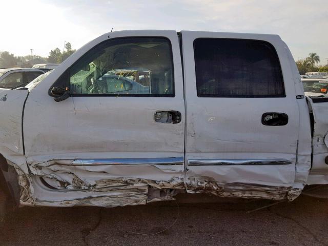 2GTEK13T051169703 - 2005 GMC NEW SIERRA WHITE photo 10