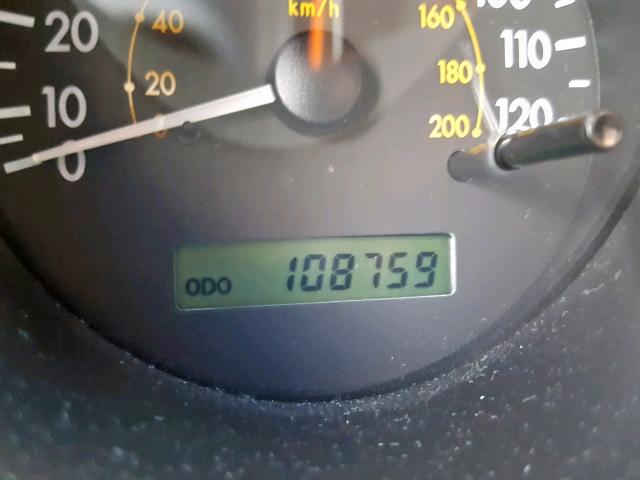 KL1TJ52694B184445 - 2004 CHEVROLET AVEO LS BLUE photo 8