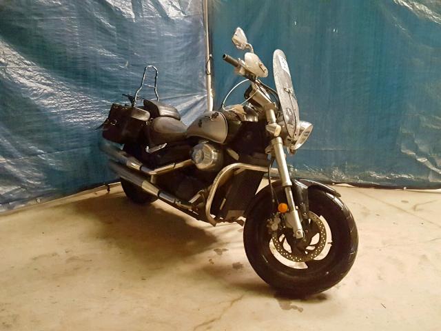 JS1VS56A582102207 - 2008 SUZUKI VZ800 SILVER photo 1