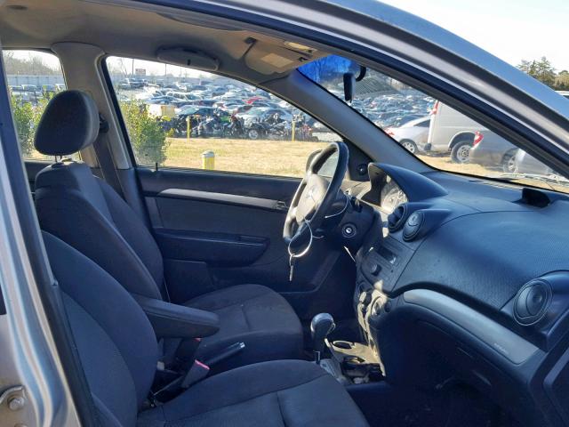 KL1TD56637B158588 - 2007 CHEVROLET AVEO BASE ვერცხლისფერი ფოტო 5