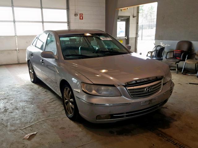 KMHFC46F16A057021 - 2006 HYUNDAI AZERA SE SILVER photo 1