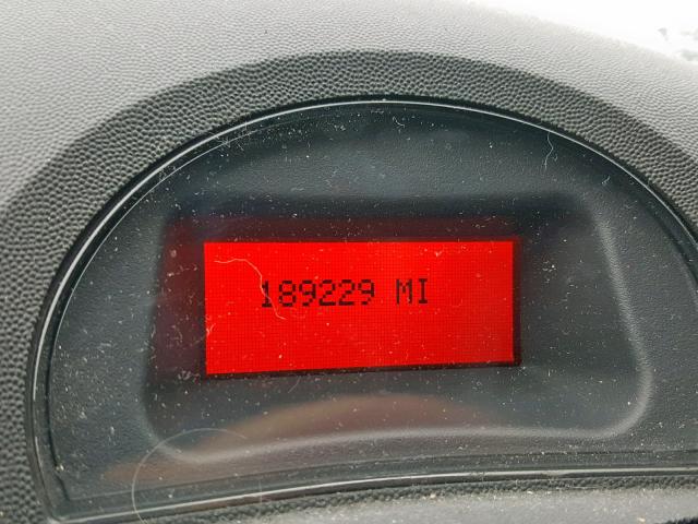 2G2WP552761294298 - 2006 PONTIAC GRAND PRIX SILVER photo 8