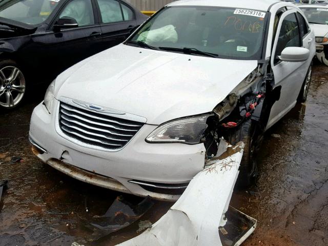 1C3CCBAG9CN155220 - 2012 CHRYSLER 200 LX WHITE photo 9