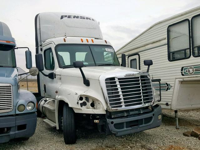 3AKJGEDV9ESGA2464 - 2014 FREIGHTLINER CASCADIA 1 WHITE photo 1