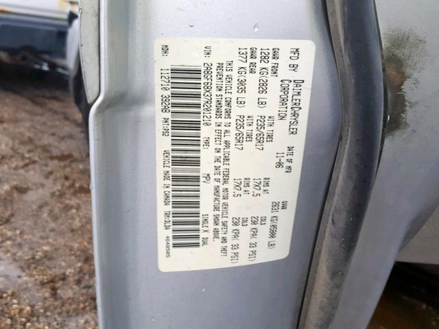 2A8GF68X37R201210 - 2007 CHRYSLER PACIFICA T SILVER photo 10