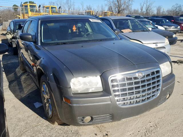 2C3LA53G88H245480 - 2008 CHRYSLER 300 TOURIN SILVER photo 1