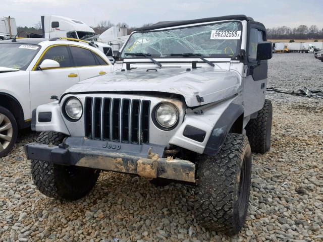 1J4FA39SX2P742262 - 2002 JEEP WRANGLER / SILVER photo 2