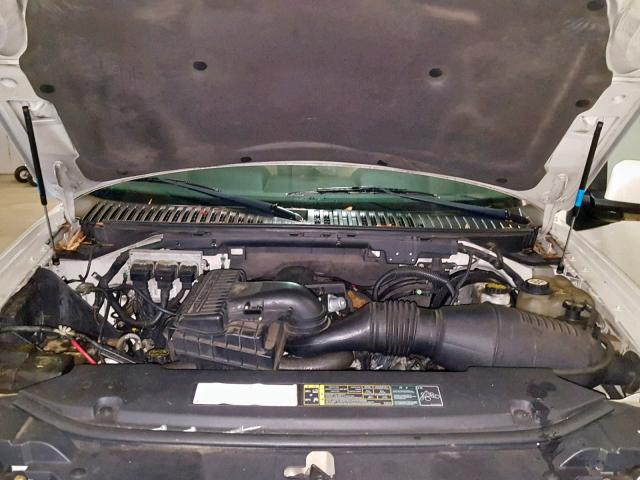 5LMFU27585LJ15634 - 2005 LINCOLN NAVIGATOR WHITE photo 7