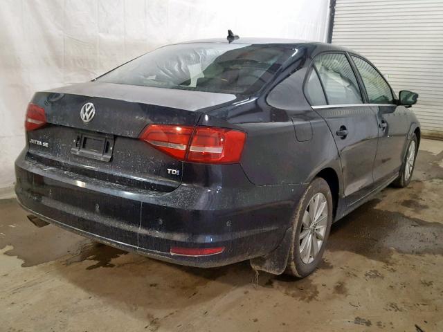 3VWLA7AJ9FM205619 - 2015 VOLKSWAGEN JETTA TDI BLACK photo 4