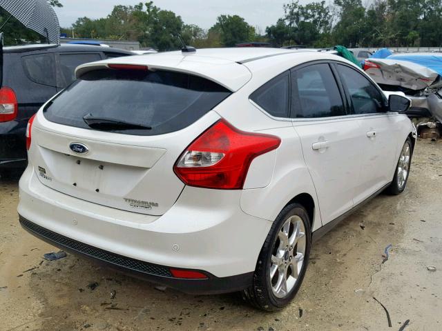 1FADP3N20DL161774 - 2013 FORD FOCUS TITA WHITE photo 4