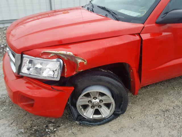 1D7HW48NX8S626539 - 2008 DODGE DAKOTA QUA RED photo 9