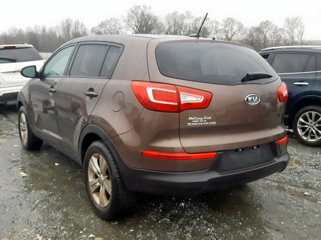 KNDPB3A23C7238317 - 2012 KIA SPORTAGE B BROWN photo 3